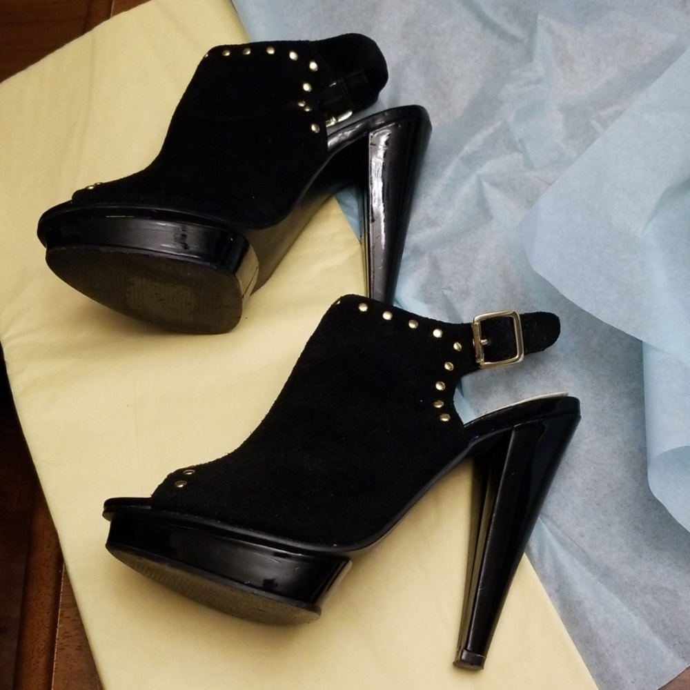 Sexy Black suede heels